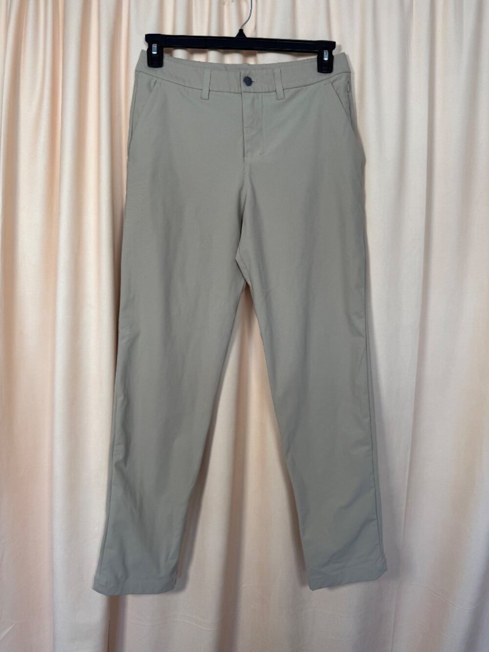 Lululemon Khaki Straight-Leg Mens Pants Golf Preppy Casual Size 30 Inseam 30
